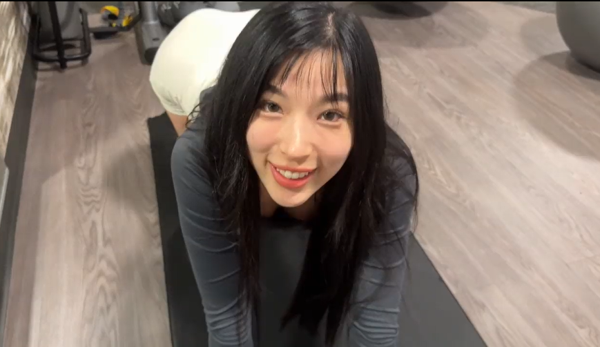  No Nut November Failure Cute Asian Gym Girl – Elle Lee